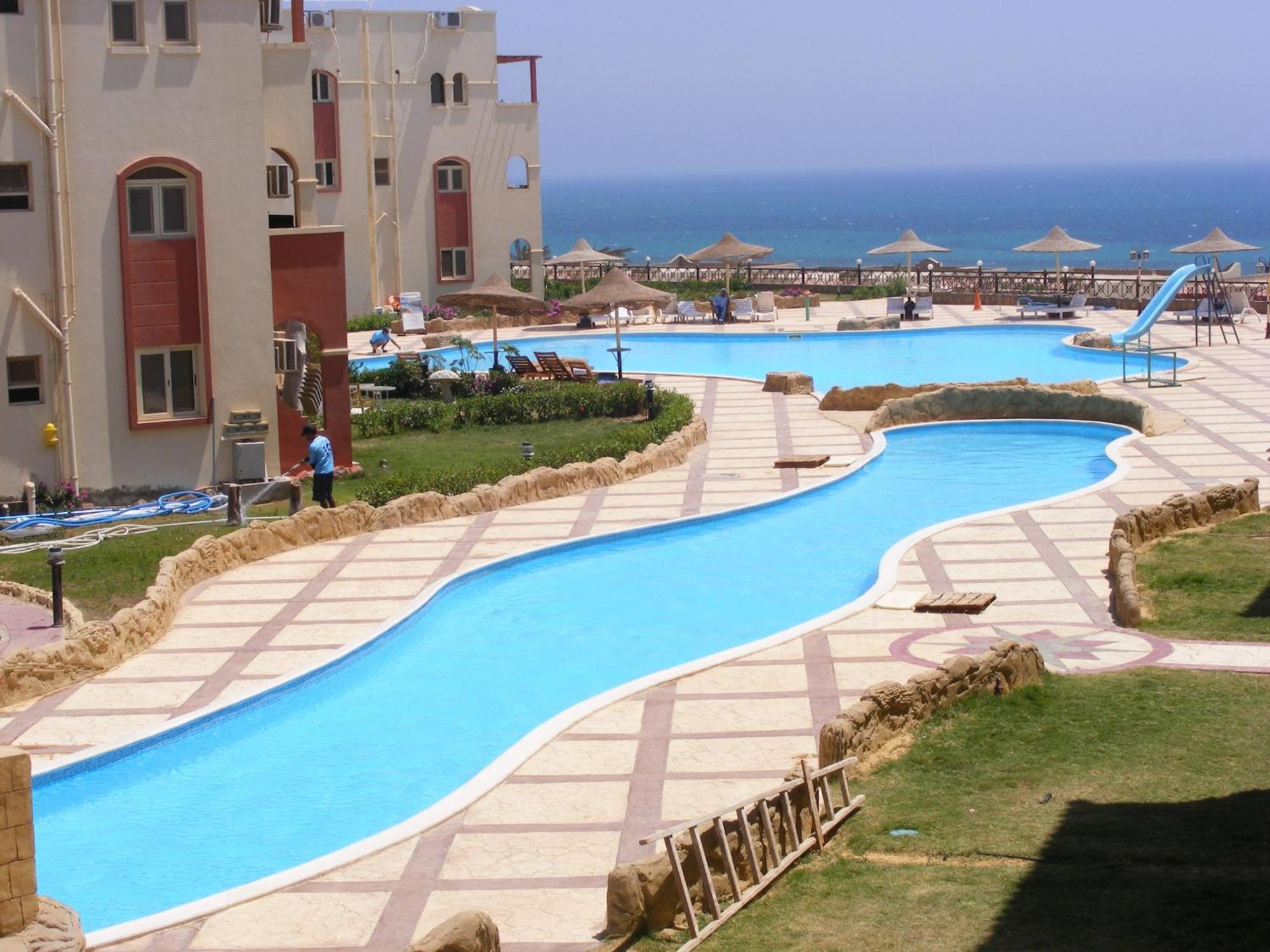La Sirena Hotel & Resort - Families Only Ain Sukhna Exterior photo