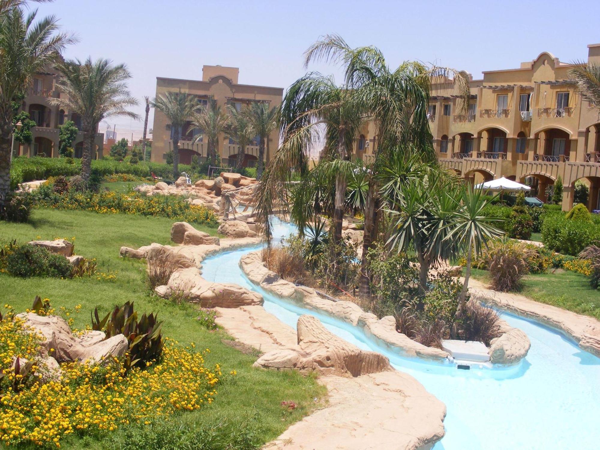 La Sirena Hotel & Resort - Families Only Ain Sukhna Exterior photo