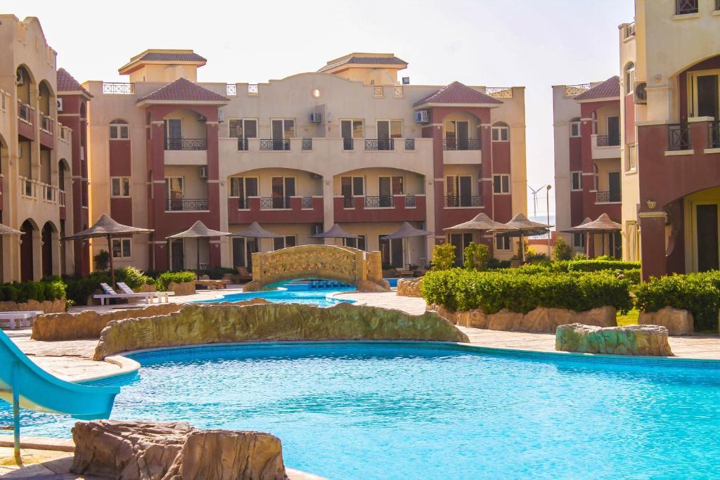 La Sirena Hotel & Resort - Families Only Ain Sukhna Exterior photo
