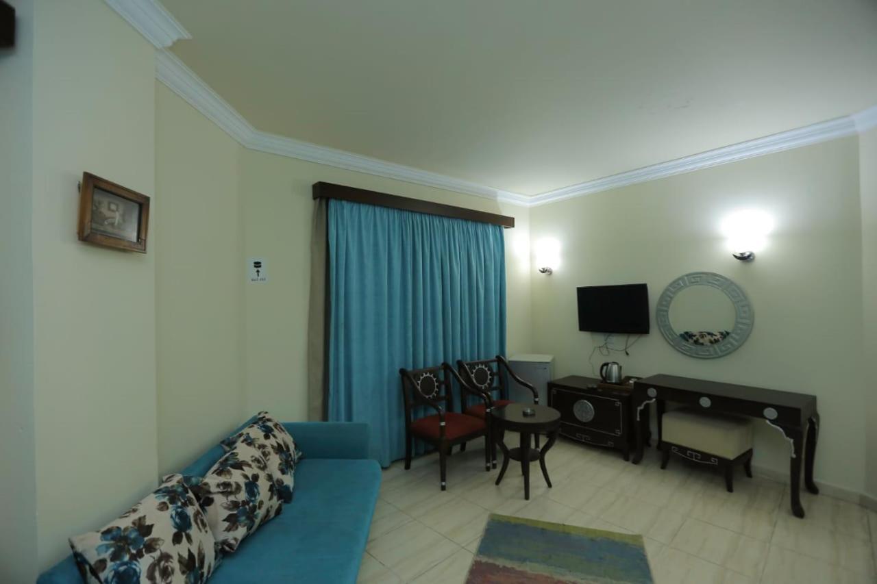 La Sirena Hotel & Resort - Families Only Ain Sukhna Exterior photo