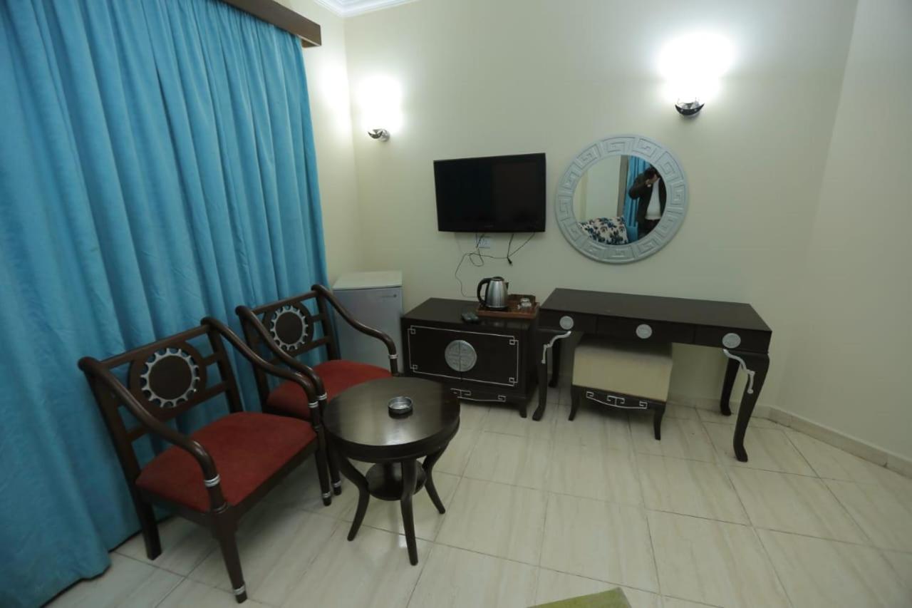 La Sirena Hotel & Resort - Families Only Ain Sukhna Exterior photo